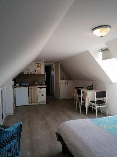 Bastya Apartman Эгер Экстерьер фото